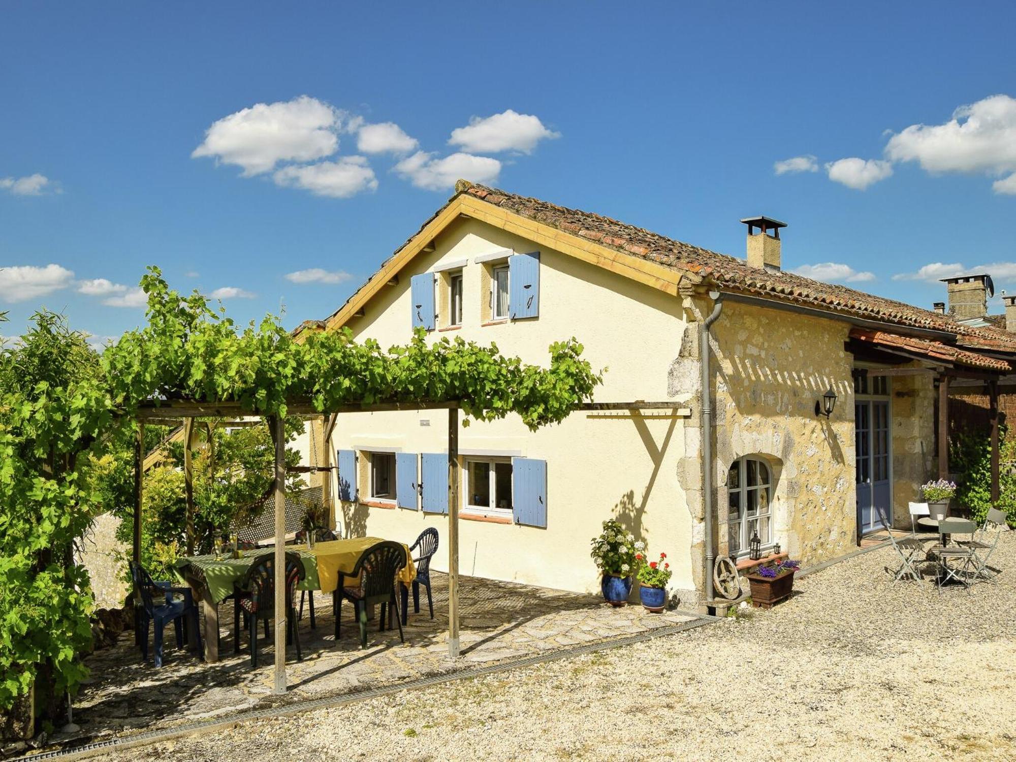 Snug Cottage In Saint Eutrope De Born With Pool Exterior foto